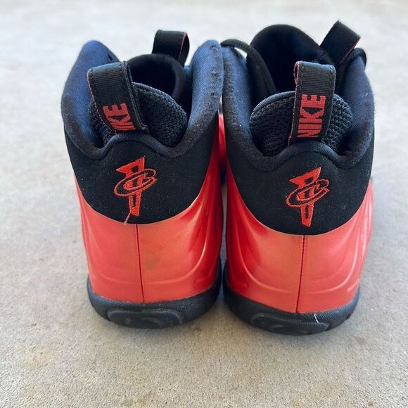 Nike Sneakers Air Foamposite One Youth Size 5.5 Red Habanero - Picture 6 of 14